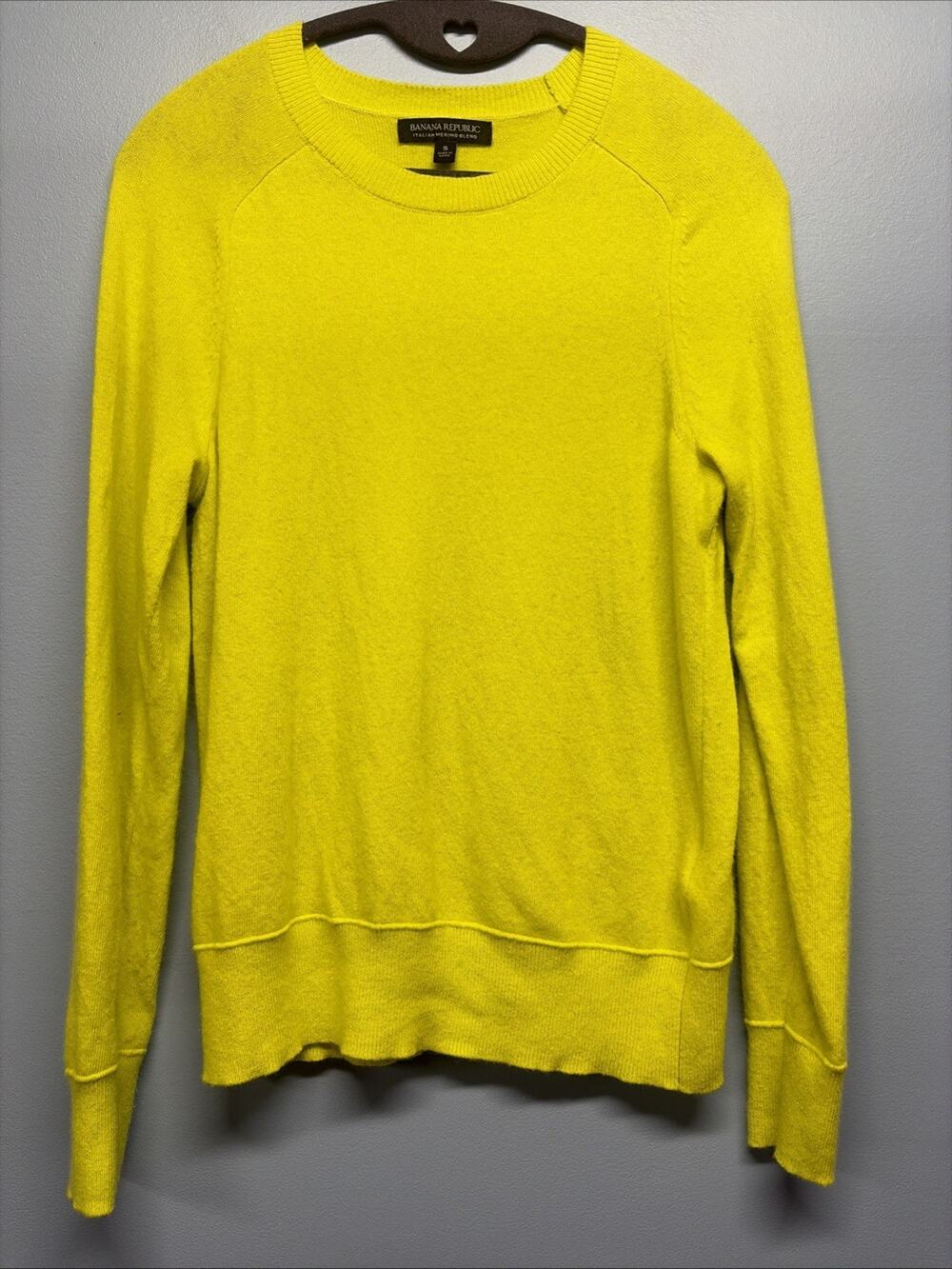 Banana Republic Italian Merino Blend Pullover Sweater -Sz Small - Neon Yellow